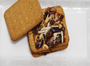 Date-Filled Sandwich Biscuits Recipe
