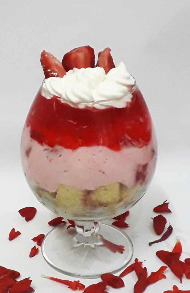 The Easiest Strawberry Trifle Recipe