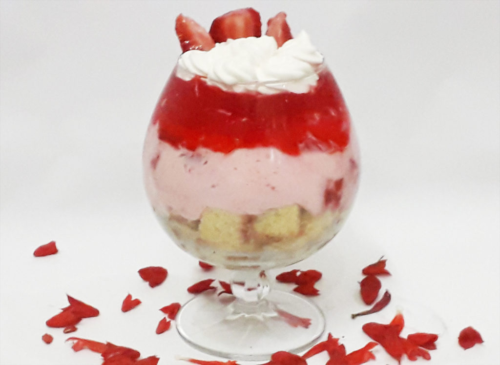 The Easiest Strawberry Trifle Recipe